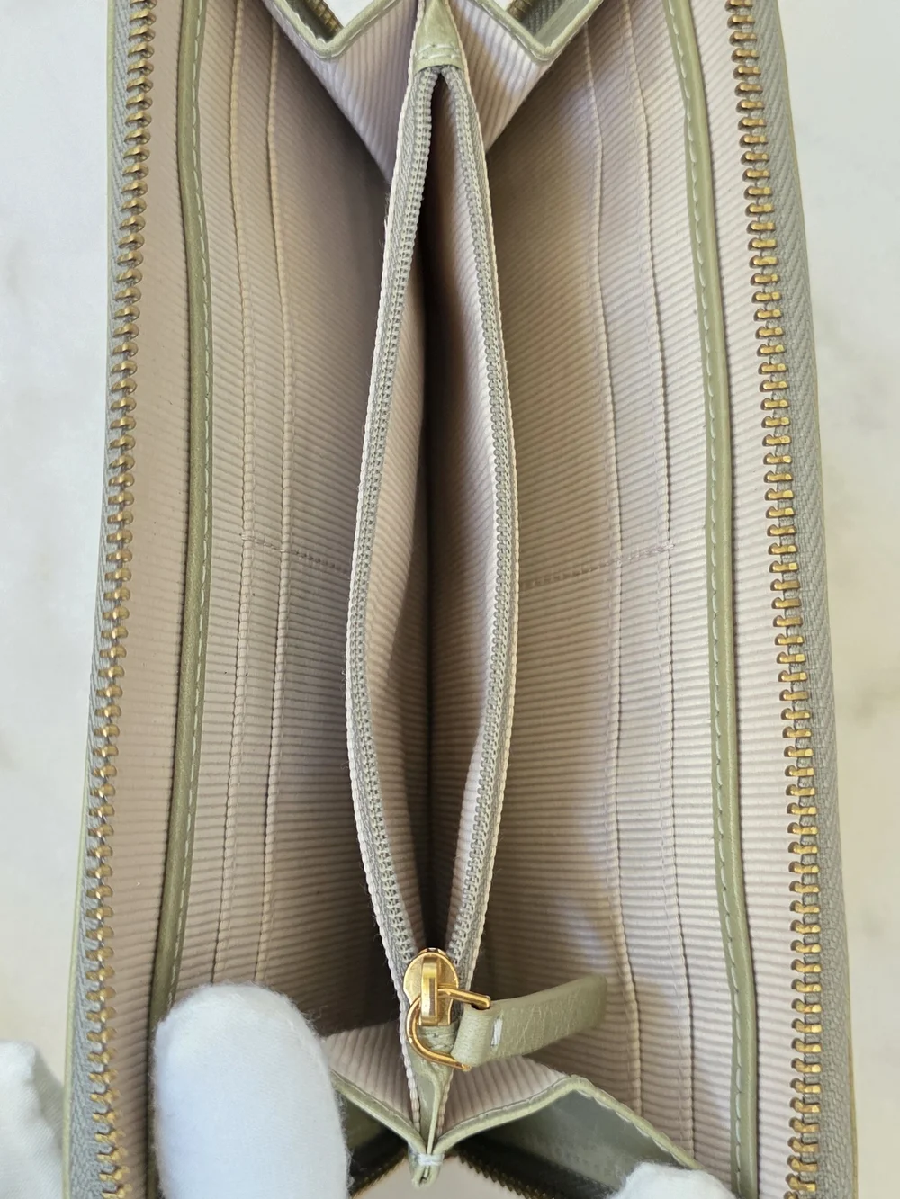 Margot New York Gabby Large Leather Zip Around Wallet Wristlet in Sage Green